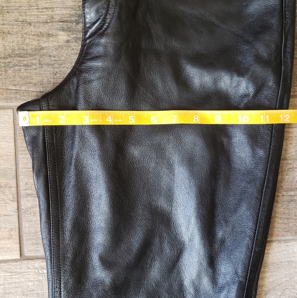 Tommy Hilfiger Women's Black Vintage Leather Pants. Size 8. Real Leather. Vintag - Picture 6 of 11